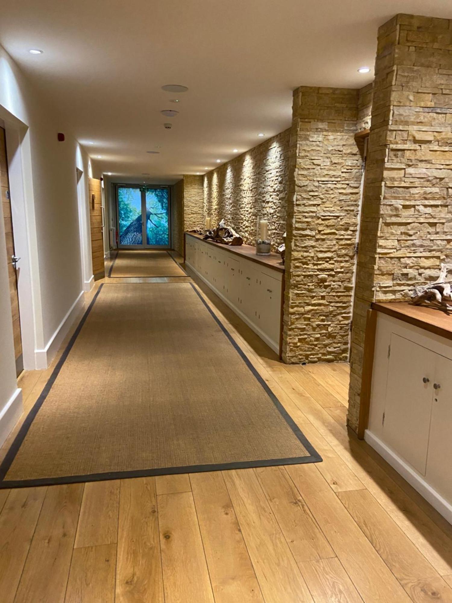 Reed Warbler - Hm111 - Lower Mill Estate Penthouse Apartment With Spa Access Somerford Keynes Eksteriør bilde